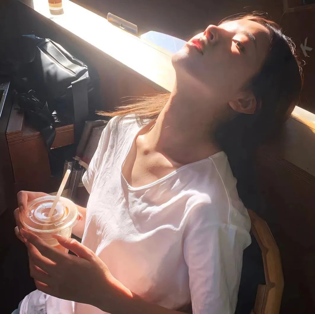 悲戚的冷漠